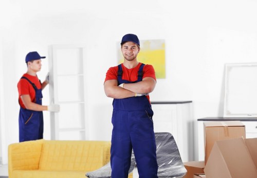 Organised home storage solution for residents and businesses in Hollandpark