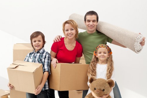 Secure mobile self storage collection service in Hollandpark